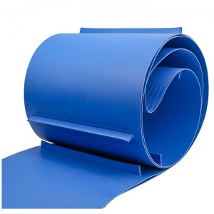 PU conveyor belt with baffle